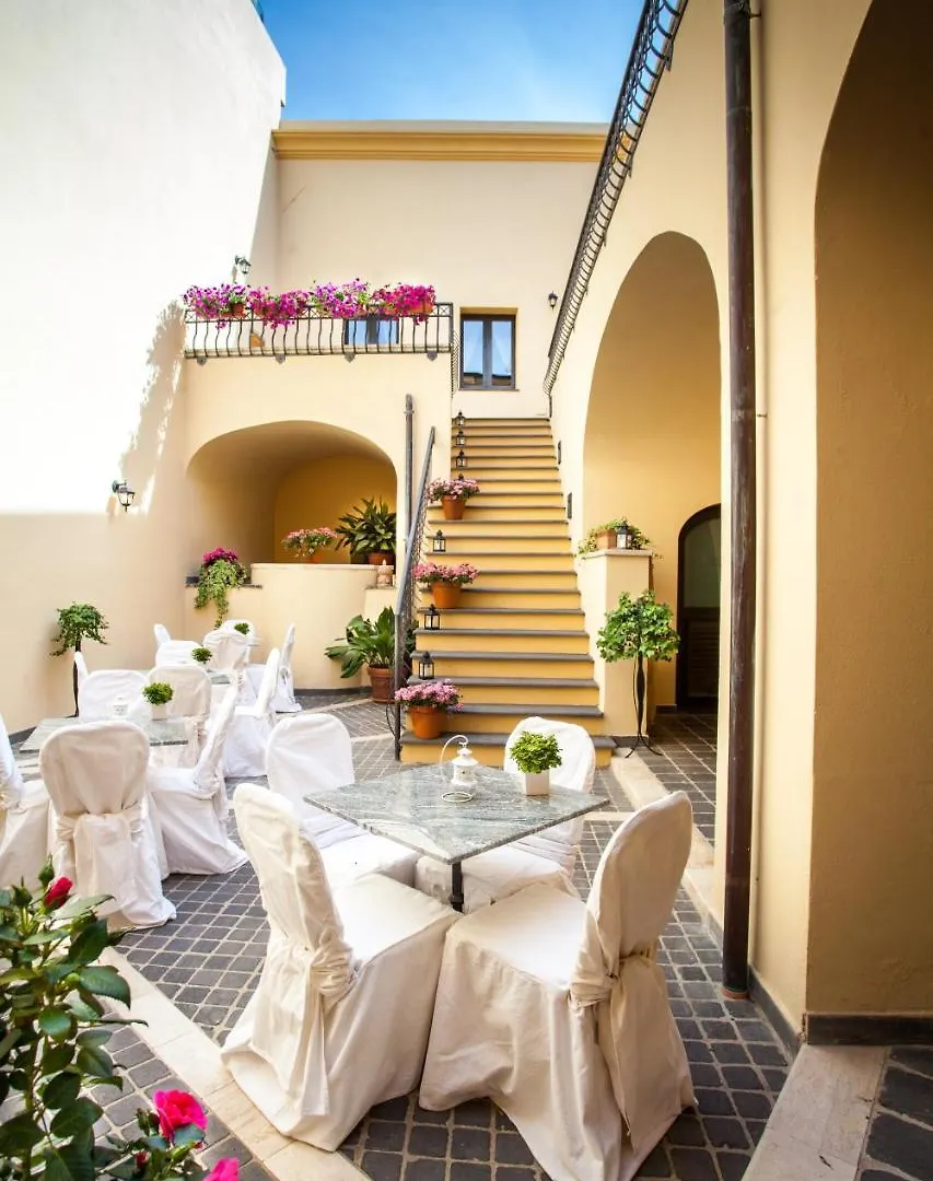 Hotel Il Duomo Phg Oristano Italy
